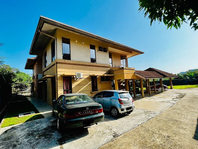 Bright Care Home (Pusat Jagaan Rumah Warga Tua Cahaya) 1